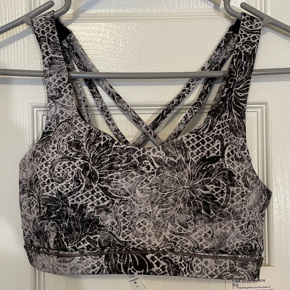 Lululemon Free To Be Serene Padded Sports Bra